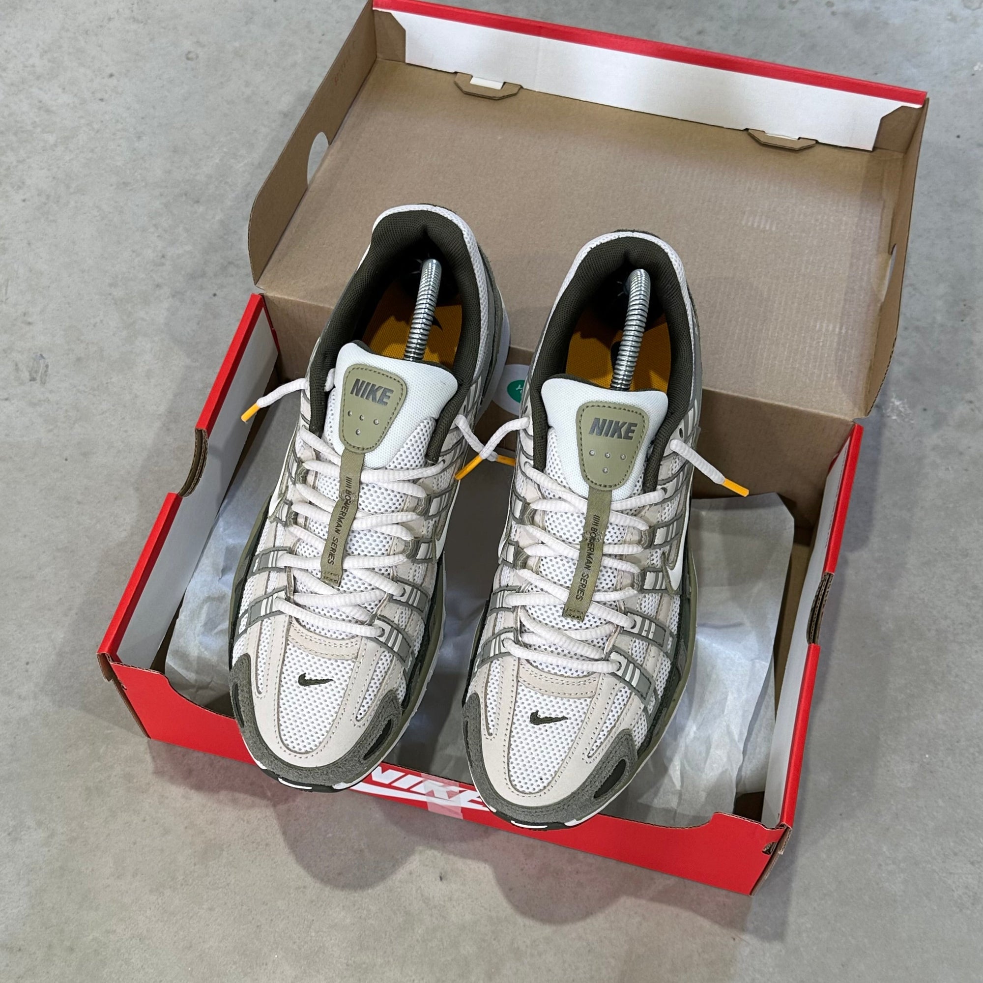 Nike P-6000 Cargo Khaki