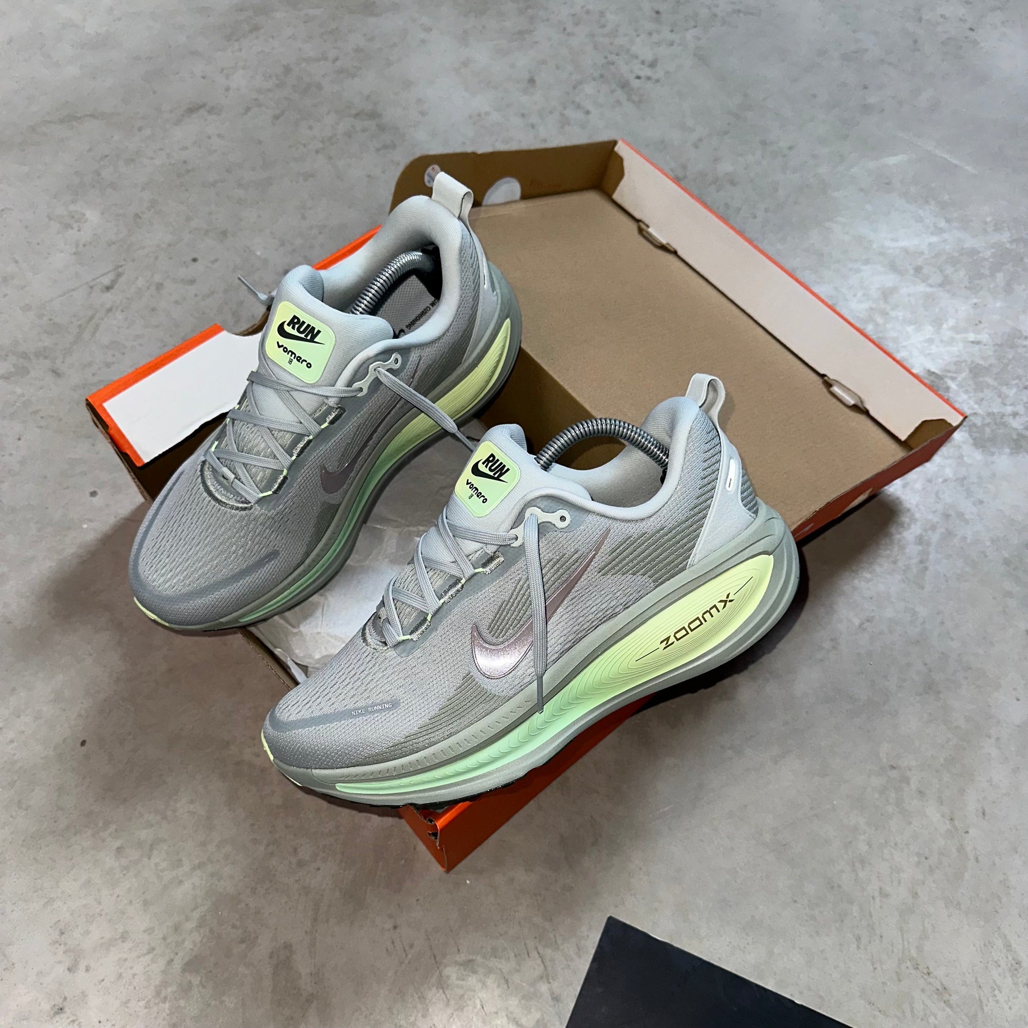 Nike Vomero 18 Dusty Olive