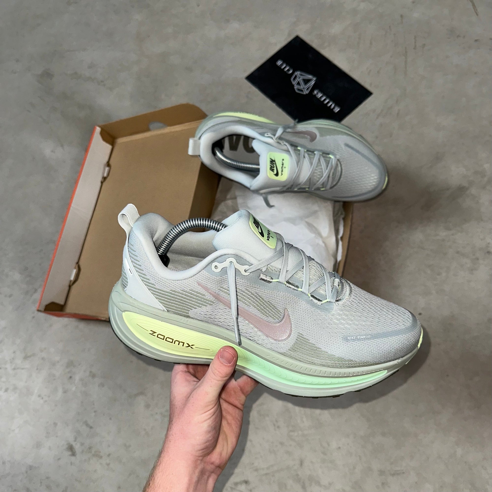 Nike Vomero 18 Dusty Olive