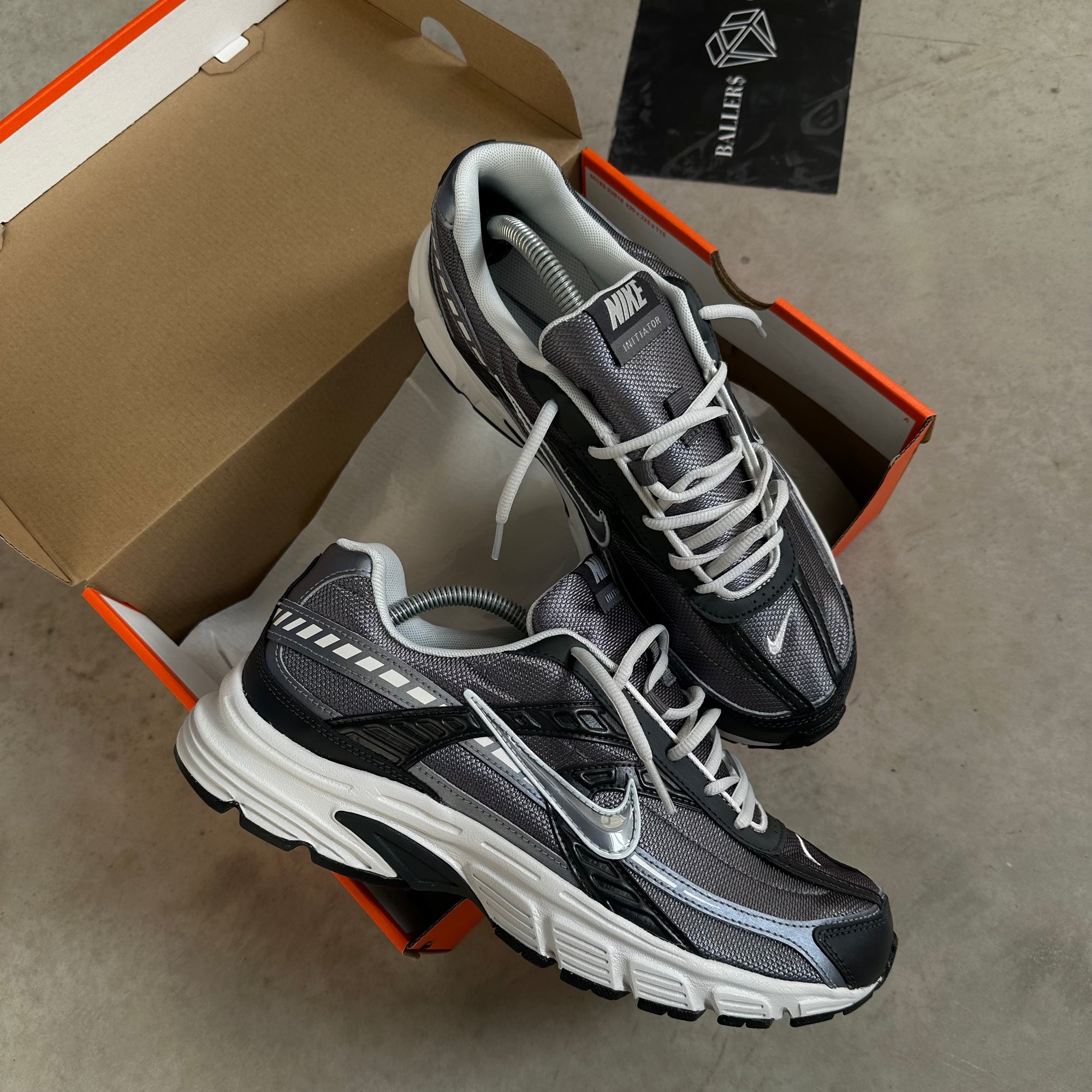 Nike Initiator Cool Grey