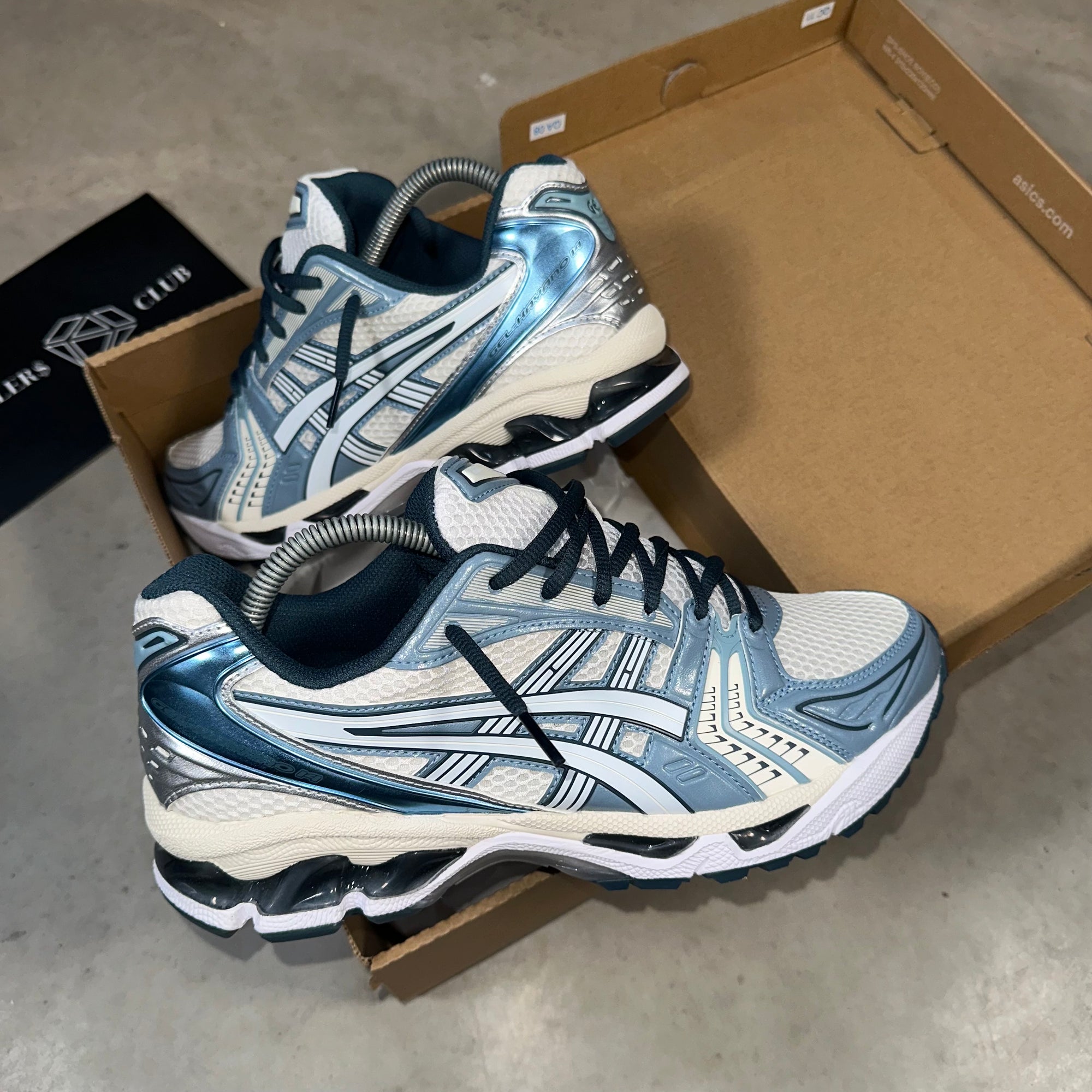 Asics Gel-Kayano 14 Cream Raw Indigo