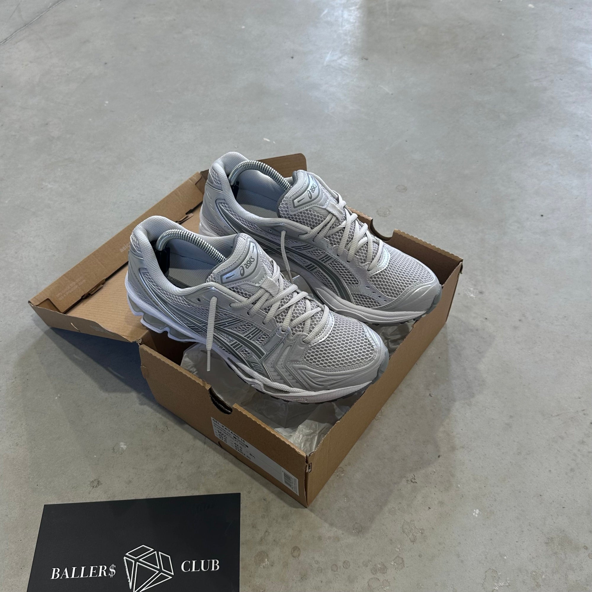 Asics Gel-Kayano 14 Cloud Grey